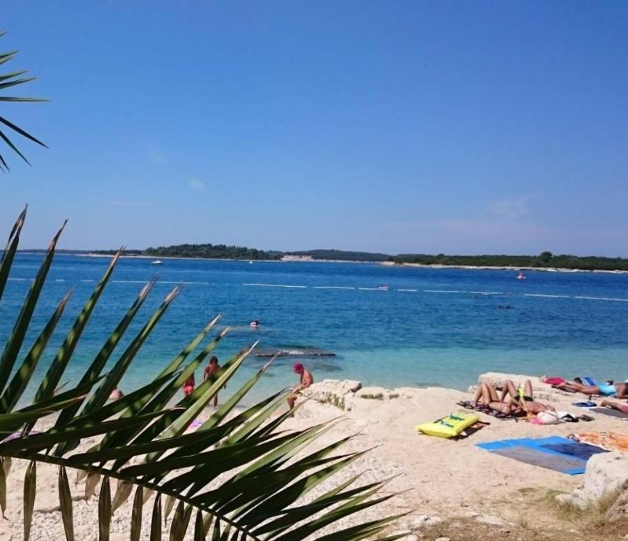 Caramel Comforts With Sea View In Stinjan Only 300 Meters From The Beach プーラ エクステリア 写真